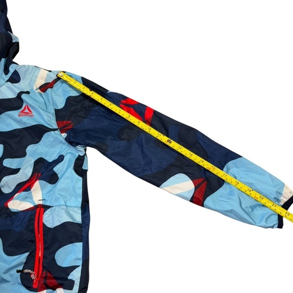 Reebok Blue Camo Boys Blocker Size 10/12 L Red Zip Lightweight Jacket Athletic - Picture 11 of 14